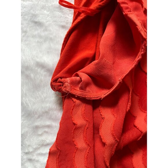 Vince Camuto Womens Red Textured Pattern Short Sleeve Top Blouse Medium Casual - Picture 11 of 12